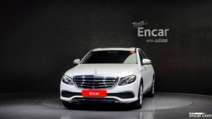 Mercedes-Benz E-Class E300 4MATIC Exclusive 2020 года из Южной Кореи