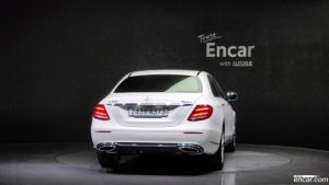 Mercedes-Benz E-Class E300 4MATIC Exclusive 2020 года из Южной Кореи