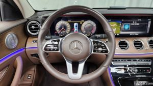 Mercedes-Benz E-Class E300 4MATIC Exclusive 2020 года из Южной Кореи