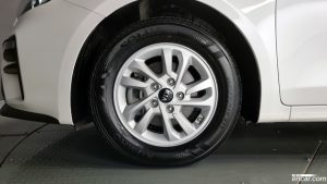 Kia K3 2020 года из Южной Кореи