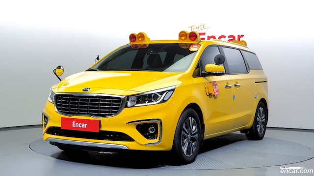 Kia Carnival 9-Seater ttt10004 ttt10005 2019 года из Кореи