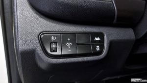Kia Seltos Бензин 1.6 Turbo 2WD 2020 года из Южной Кореи