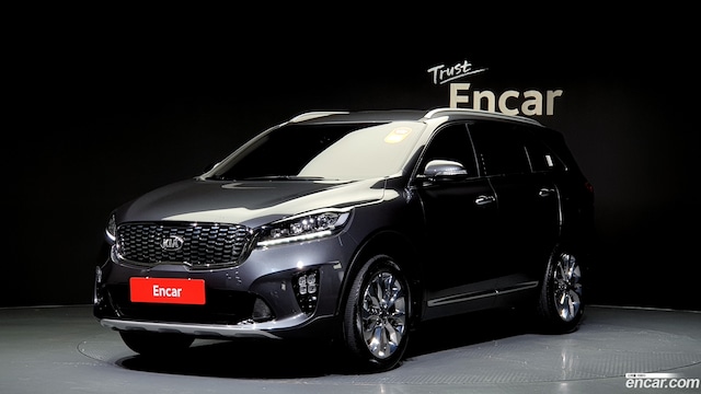 Kia Sorento Дизель 2.0 2WD 2019 года из Кореи