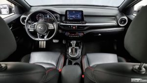 Kia K3 5Door GT Plus 2020 года из Южной Кореи