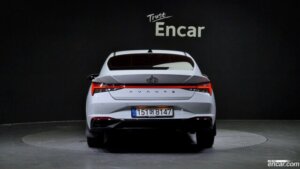 Hyundai AVANTE 1.6 2021 года из Южной Кореи