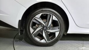 Hyundai AVANTE 1.6 2021 года из Южной Кореи