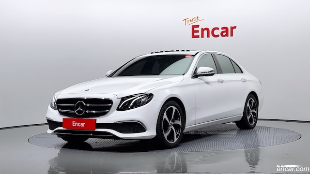 Mercedes-Benz E-Class E250 Avantgarde 2020 года из Кореи