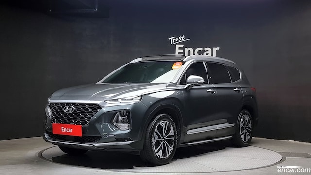 Hyundai Santafe Бензин 2.0T 2WD 2020 года из Кореи