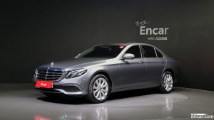 Mercedes-Benz E-Class E220d 4MATIC Exclusive 2020 года из Южной Кореи
