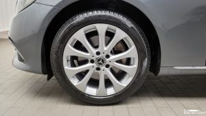Mercedes-Benz E-Class E220d 4MATIC Exclusive 2020 года из Южной Кореи