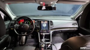 Renault-Korea(Samsung) SM6 2.0 GDe LE 2020 года из Южной Кореи