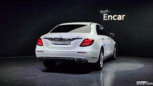 Mercedes-Benz E-Class E300 4MATIC Exclusive 2020 года из Южной Кореи
