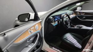 Mercedes-Benz E-Class E300 4MATIC Exclusive 2020 года из Южной Кореи