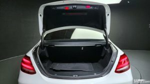 Mercedes-Benz E-Class E300 4MATIC Exclusive 2020 года из Южной Кореи