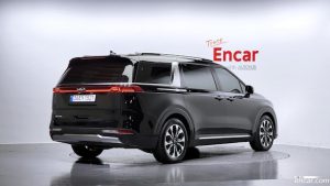 Kia Carnival 9-Seater Signature 2023 года из Южной Кореи