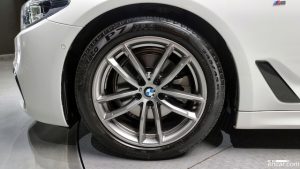 BMW 5-Series 520d M Sport Plus 2020 года из Южной Кореи