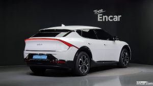Kia EV6 Long Range AWD 2022 года из Южной Кореи