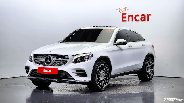 Mercedes-Benz GLC-Class GLC300 4MATIC AMG Line Coupe 2019 года из Кореи