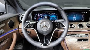Mercedes-Benz E-Class E250 Exclusive 2022 года из Южной Кореи