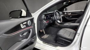 Mercedes-Benz E-Class E220d 4MATIC AMG Line 2021 года из Южной Кореи