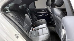 Mercedes-Benz E-Class E220d 4MATIC AMG Line 2021 года из Южной Кореи