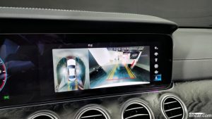 Mercedes-Benz E-Class E220d 4MATIC AMG Line 2021 года из Южной Кореи