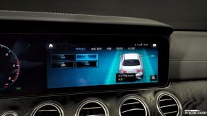 Mercedes-Benz E-Class E220d 4MATIC AMG Line 2021 года из Южной Кореи