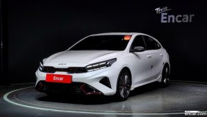 Kia K3 1.6 Turbo GT 5Door 2022 года из Южной Кореи