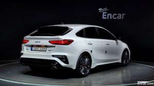 Kia K3 1.6 Turbo GT 5Door 2022 года из Южной Кореи