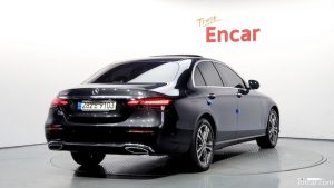 Mercedes-Benz E-Class E350 4MATIC Avantgarde 2021 года из Южной Кореи