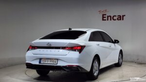 Hyundai AVANTE 1.6 2021 года из Южной Кореи