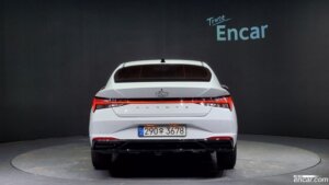 Hyundai AVANTE 1.6 2021 года из Южной Кореи