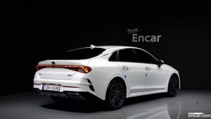 Kia K5 1.6 Turbo 2021 года из Южной Кореи