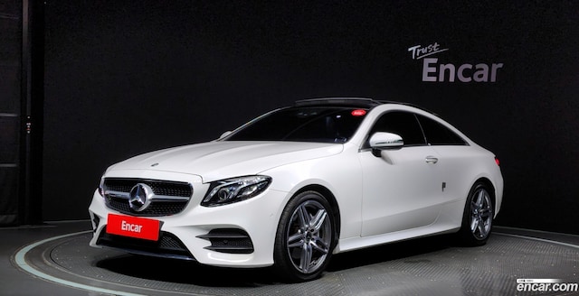 Mercedes-Benz E-Class E220d Coupe 2019 года из Кореи