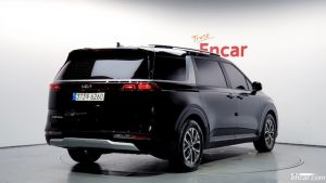 Kia Carnival 9-Seater Prestige 2022 года из Южной Кореи