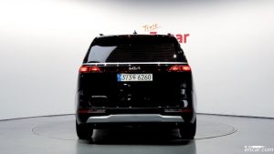 Kia Carnival 9-Seater Prestige 2022 года из Южной Кореи