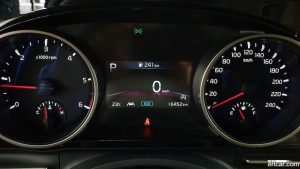 Kia Carnival 9-Seater Prestige 2022 года из Южной Кореи