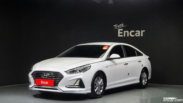 Hyundai Sonata 2.0 Style 2019 года из Кореи