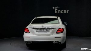 Mercedes-Benz E-Class E250 Avantgarde 2020 года из Южной Кореи