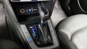Hyundai AVANTE 1.6 2020 года из Южной Кореи