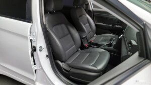 Hyundai AVANTE 1.6 2020 года из Южной Кореи
