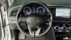 Hyundai AVANTE 1.6 2020 года из Южной Кореи