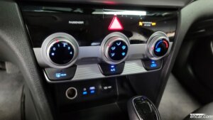 Hyundai AVANTE 1.6 2020 года из Южной Кореи
