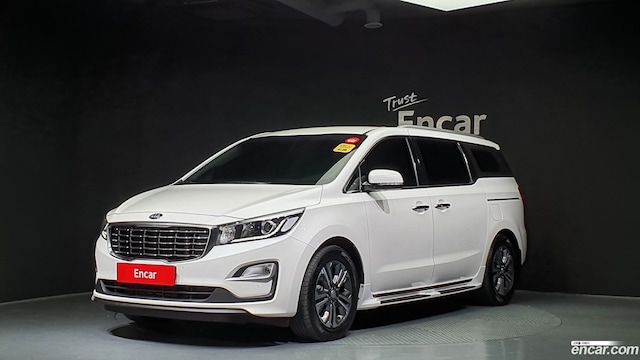Kia Carnival 9-Seater Prestige 2019 года из Кореи