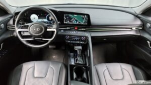 Hyundai AVANTE 1.6 2021 года из Южной Кореи