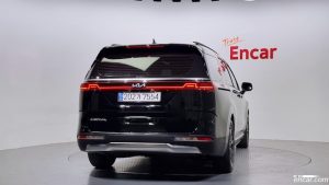Kia Carnival 9-Seater Signature 2022 года из Южной Кореи