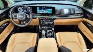 Kia Carnival 9-Seater Signature 2022 года из Южной Кореи