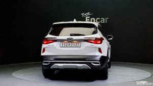 Kia Seltos Бензин 1.6 Turbo 2WD 2020 года из Южной Кореи