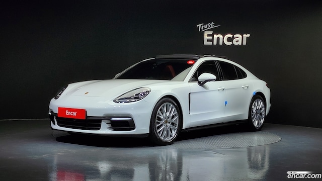 Porsche Panamera 3.0 AWD 2019 года из Кореи