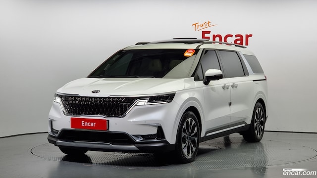 Kia Carnival 7-Seater Noblesse 2021 года из Кореи